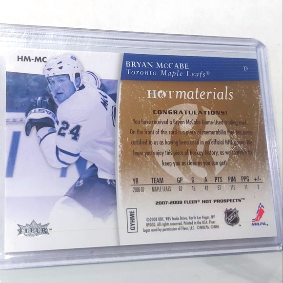 Bryan McCabe Hot Materials Game Used Jersey Hockey Card - Toronto Maple Leafs - Picture 2 of 2